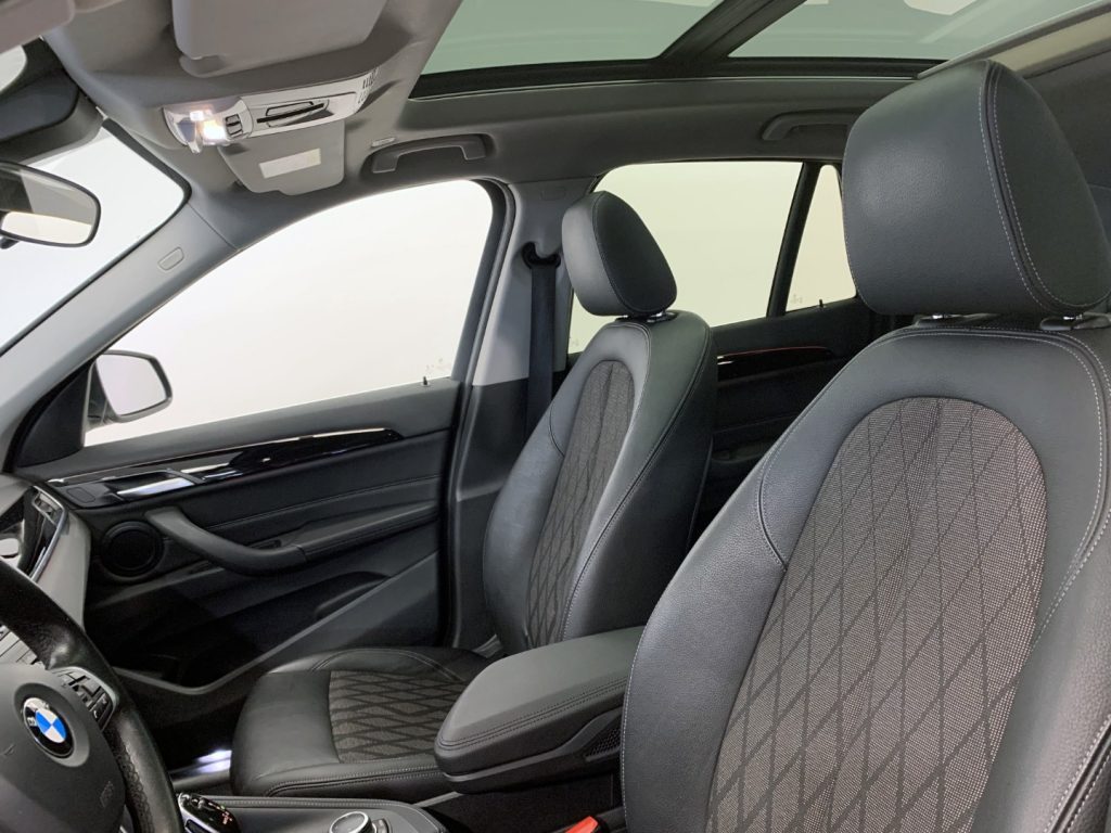 BMW X1 sDrive18d xLine - 17
