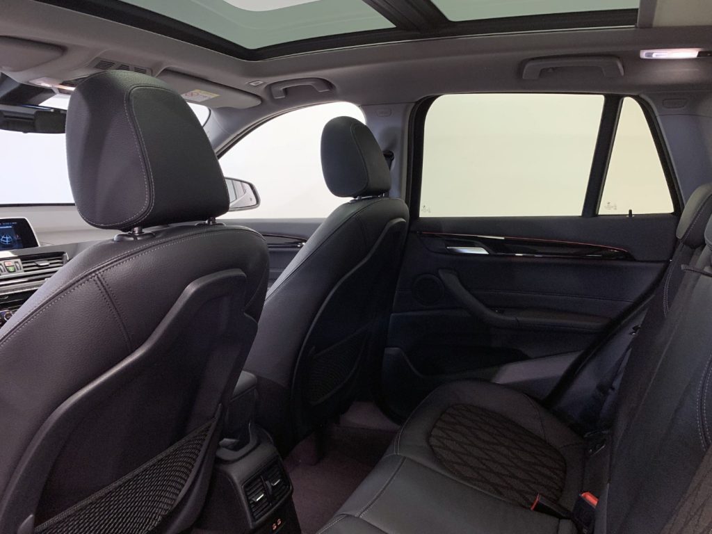 BMW X1 sDrive18d xLine - 18