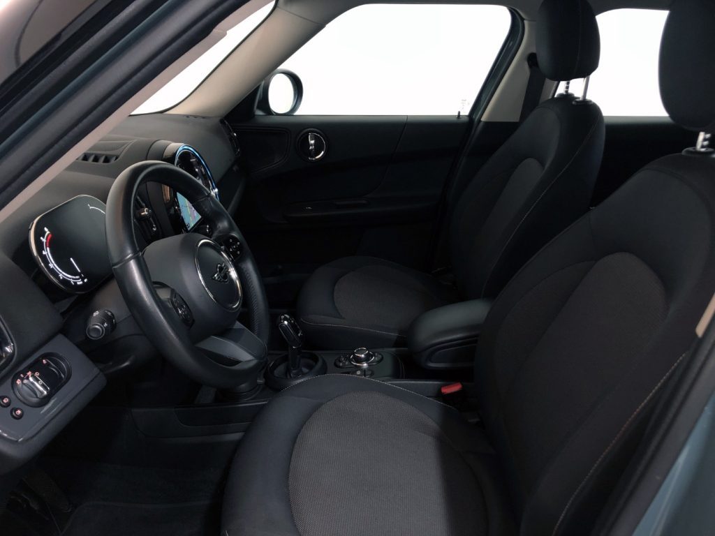 MINI Countryman One D Northwood Edition - 11