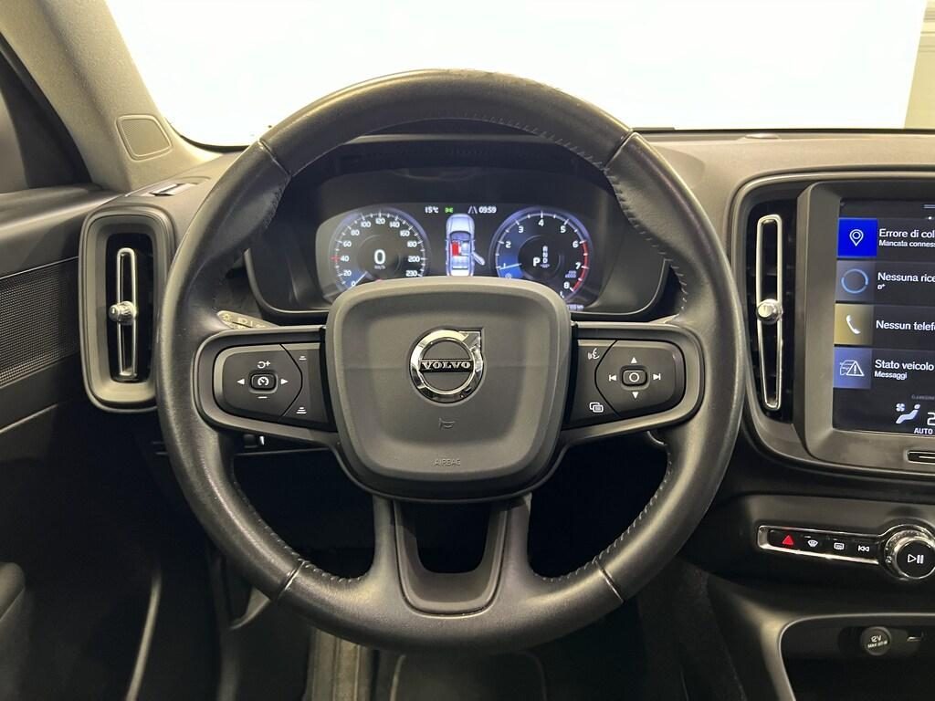 VOLVO XC40 T3 Geartronic - 7