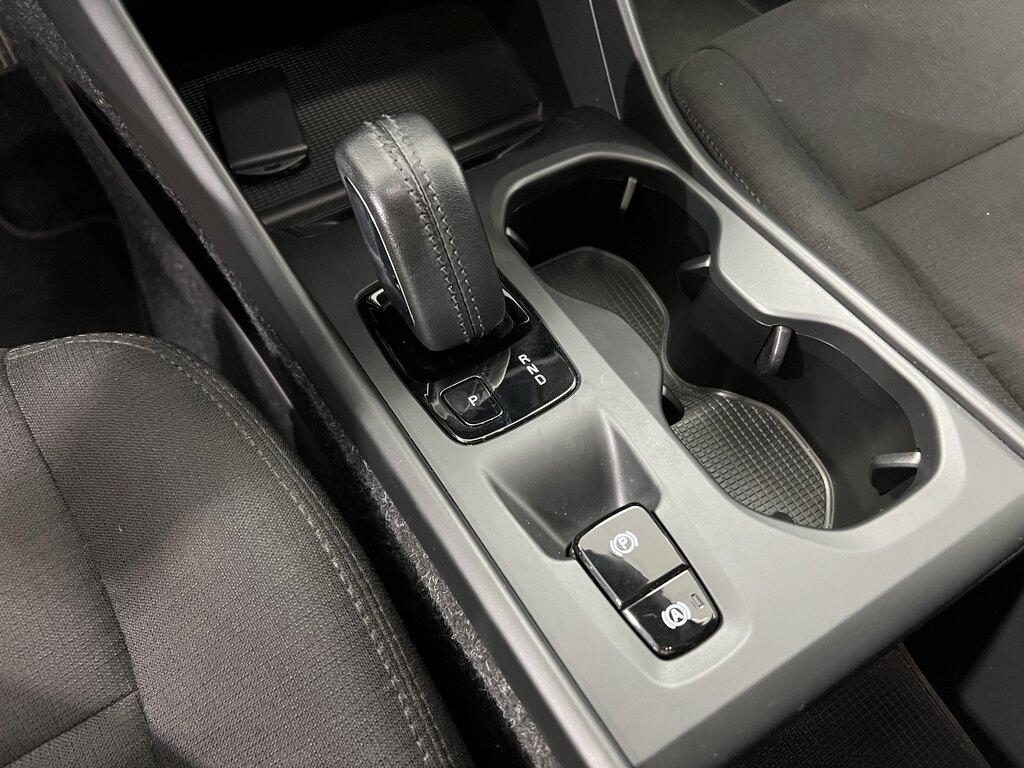 VOLVO XC40 T3 Geartronic - 9