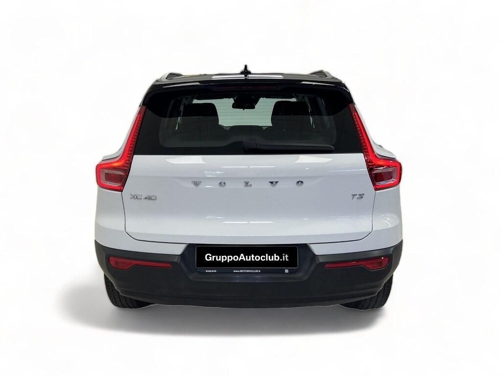 VOLVO XC40 T3 Geartronic - 15