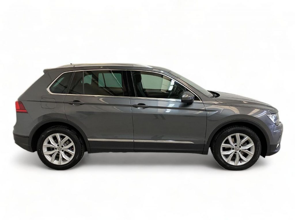 VOLKSWAGEN Tiguan TSI Business - 5