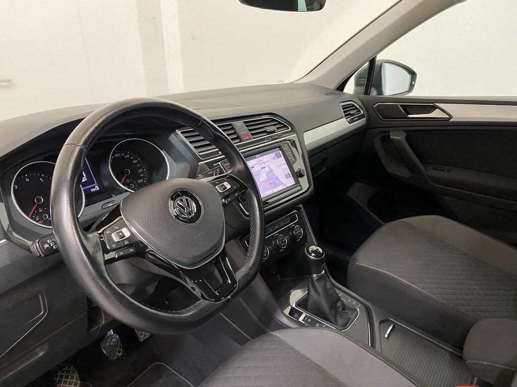 VOLKSWAGEN Tiguan TSI Business - 7