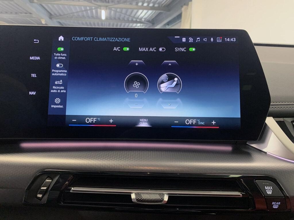 BMW iX1 xDrive30 Msport - 8