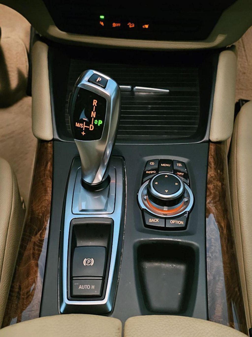 BMW X6 xDrive30d Futura - 10