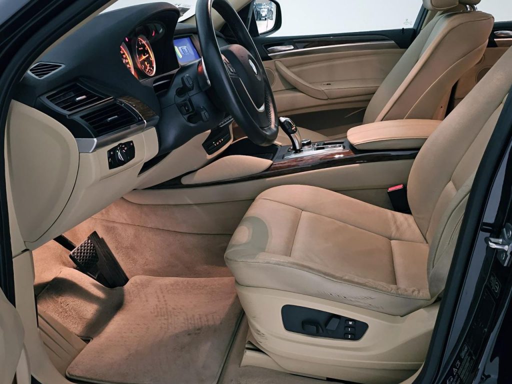 BMW X6 xDrive30d Futura - 12