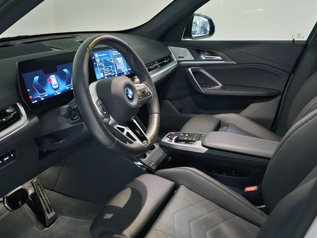 BMW iX1 xDrive30 Msport - 9