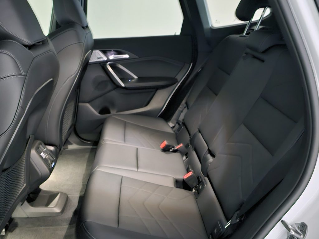 BMW iX1 xDrive30 Msport - 14