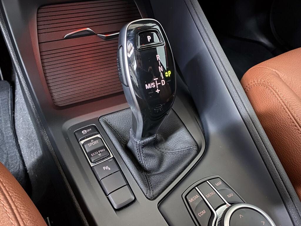 BMW X1 sDrive18d Advantage - 9