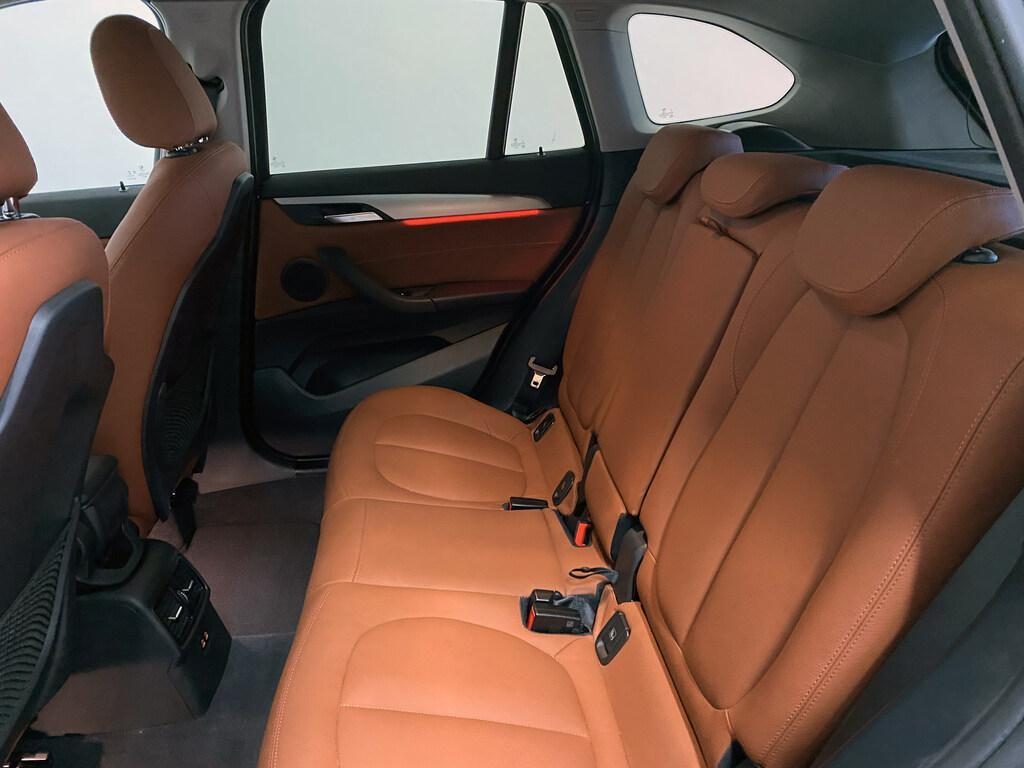 BMW X1 sDrive18d Advantage - 12