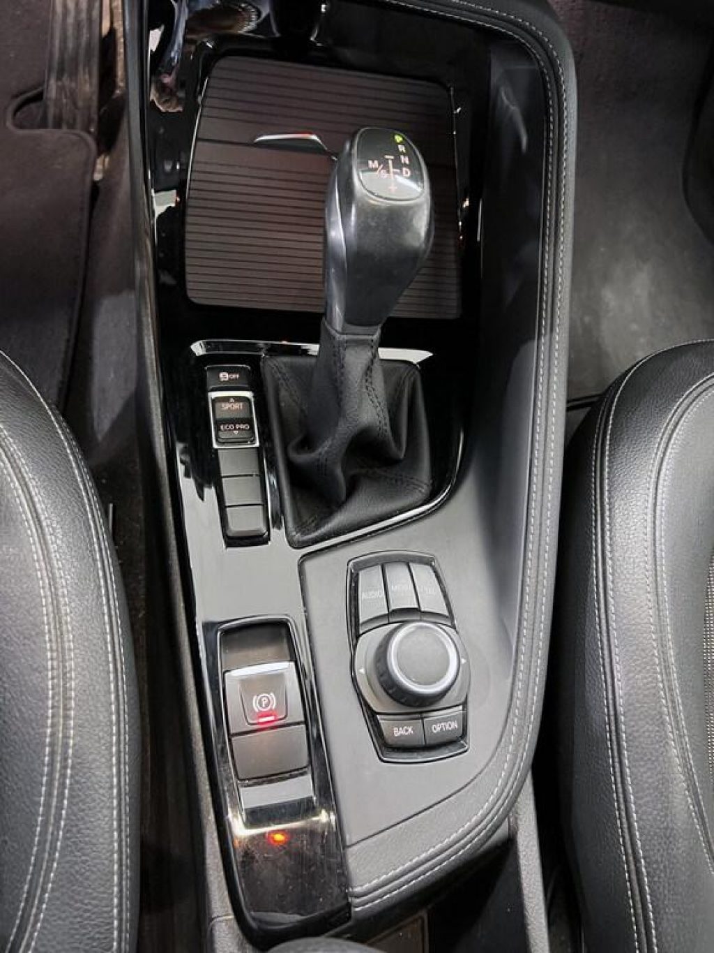 BMW X1 sDrive18d xLine - 9