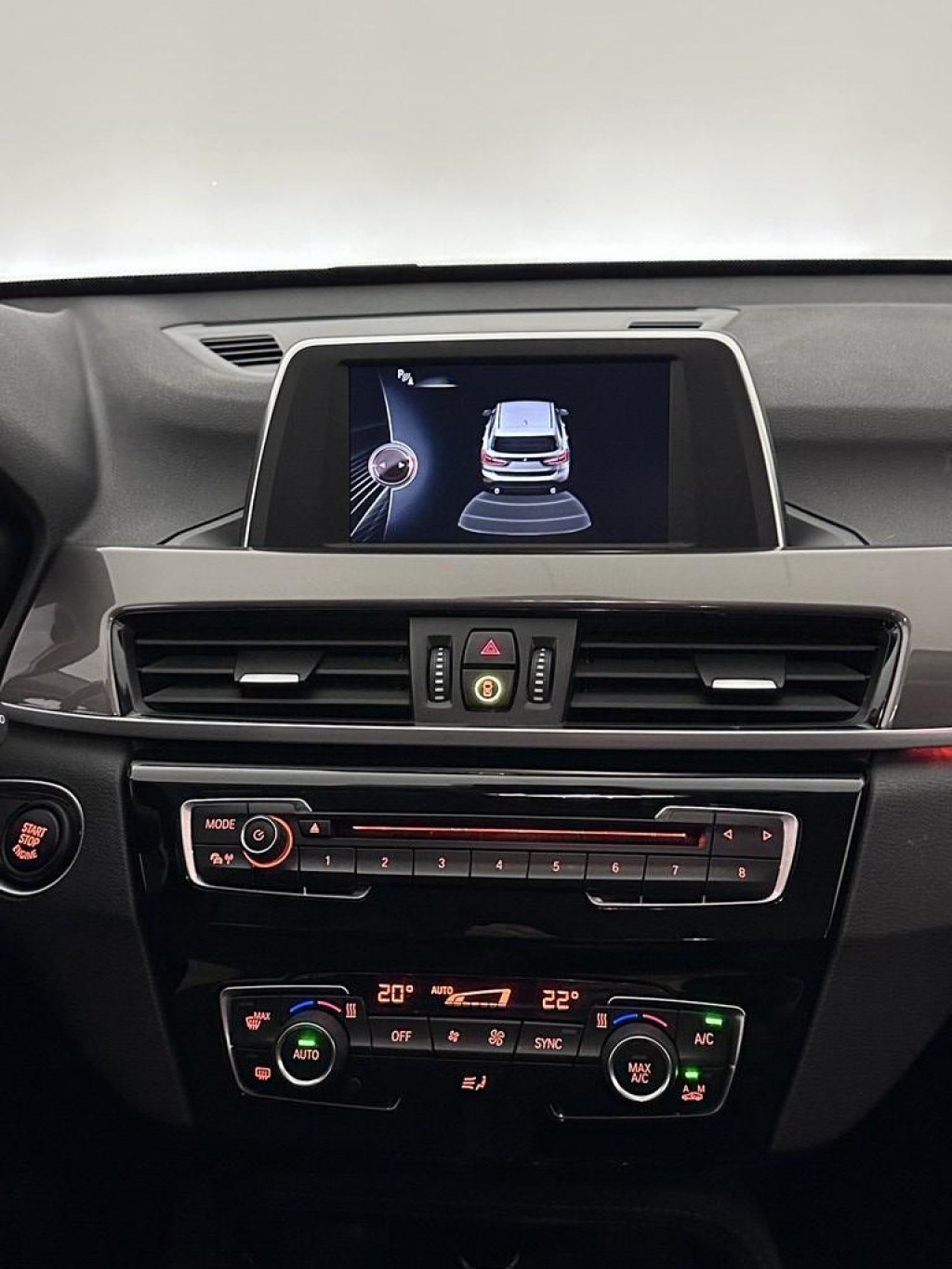 BMW X1 sDrive18d xLine - 10