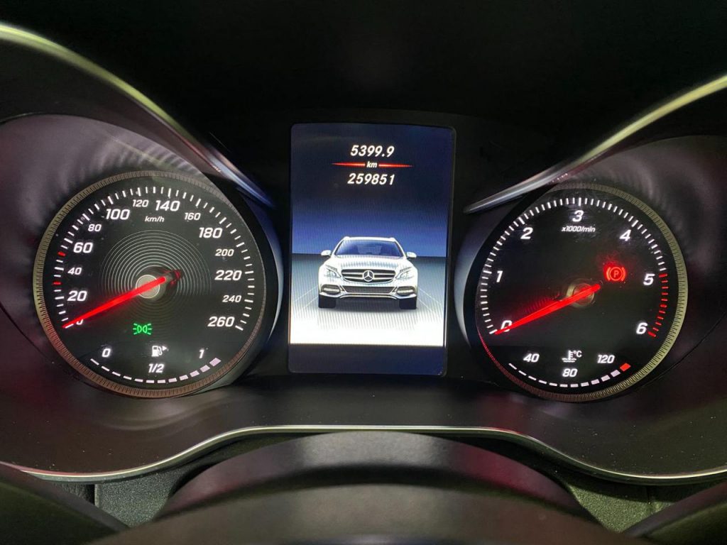MERCEDES-BENZ C 220 d S.W. Auto Premium - 13