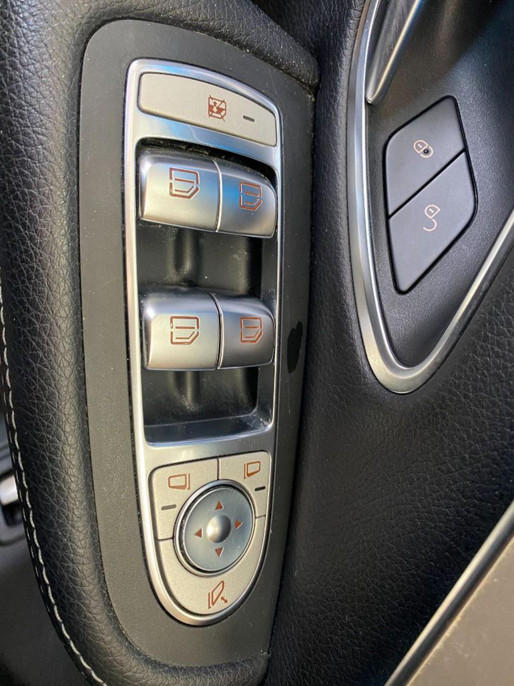 MERCEDES-BENZ C 220 d S.W. Auto Premium - 16