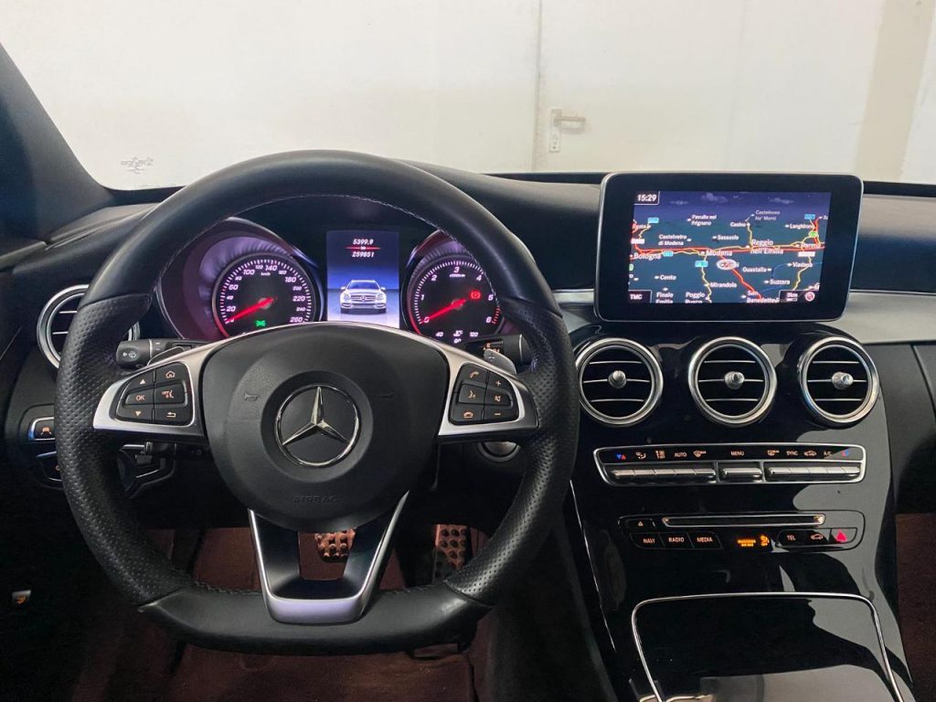 MERCEDES-BENZ C 220 d S.W. Auto Premium - 22