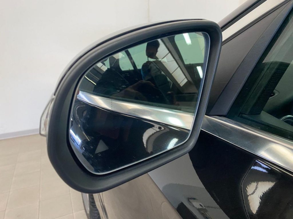 MERCEDES-BENZ C 220 d S.W. Auto Premium - 25
