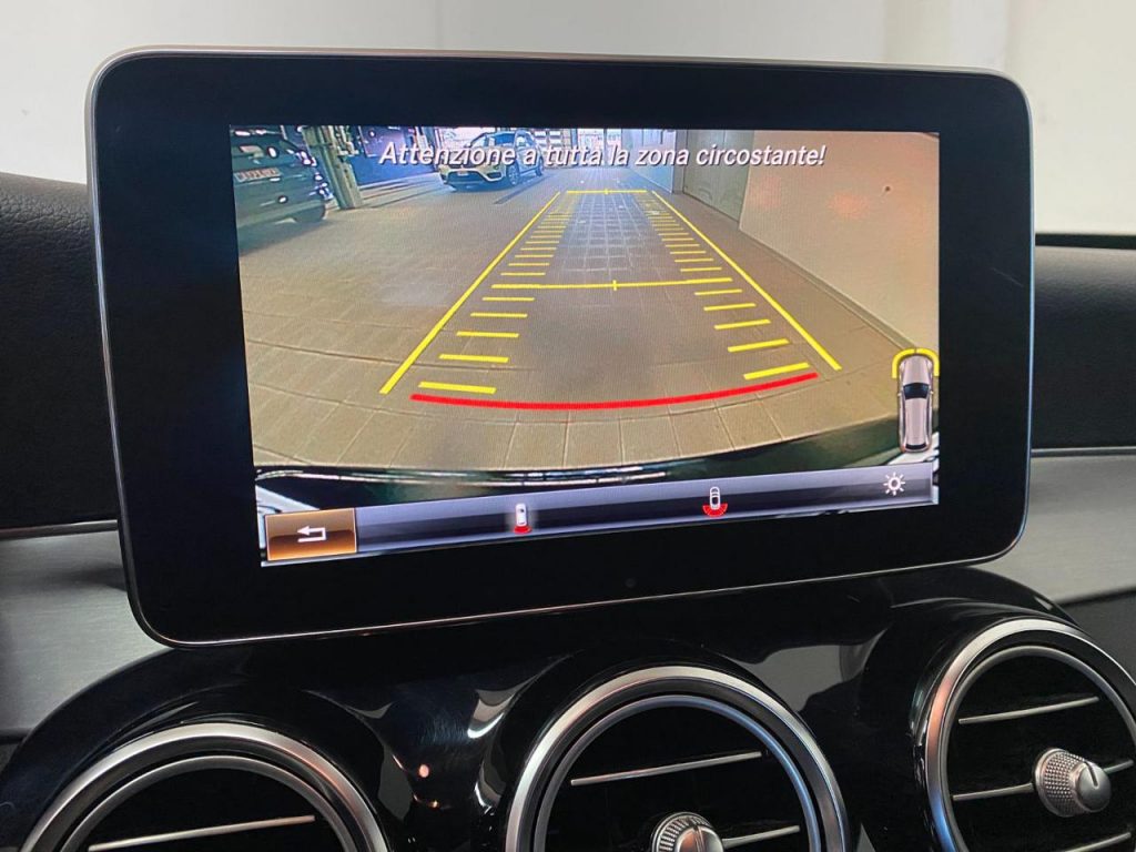 MERCEDES-BENZ C 220 d S.W. Auto Premium - 27