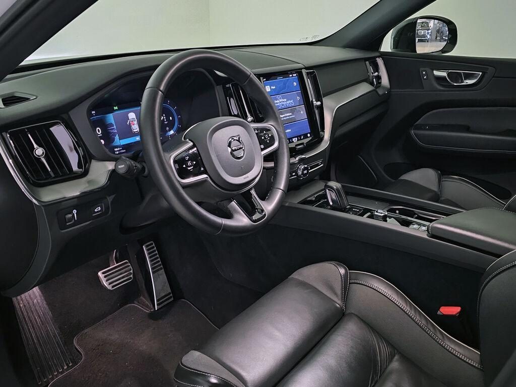 VOLVO XC60 B4 (d) automatico Plus Dark - 6