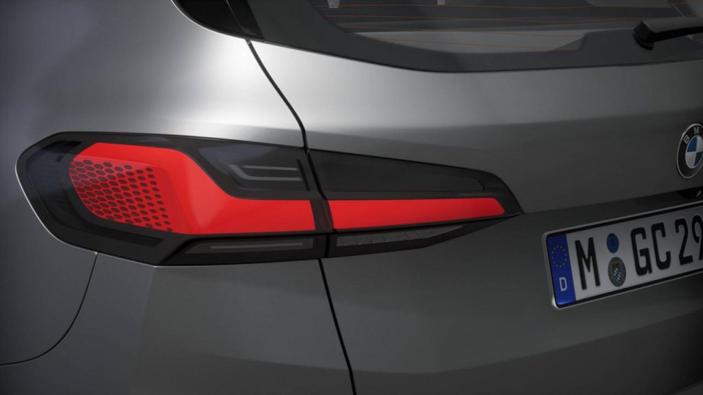 BMW 218 d Active Tourer - 9