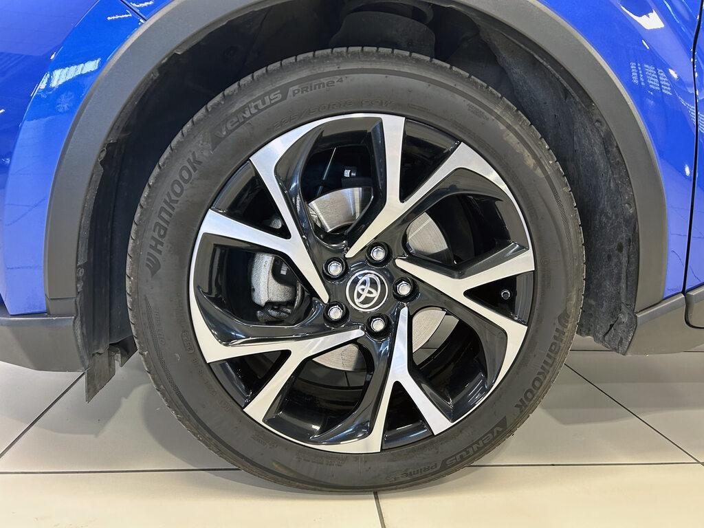 TOYOTA C-HR More Business e-cvt - 5
