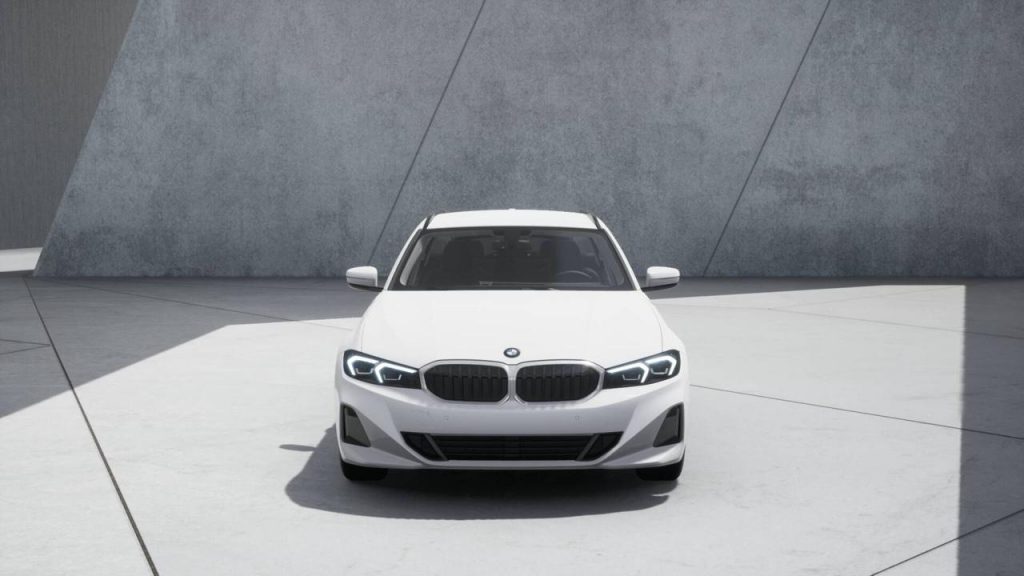 BMW 318 d 48V Touring - 3