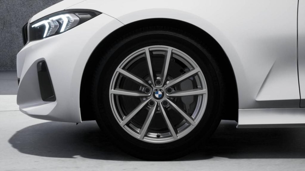 BMW 318 d 48V Touring - 8