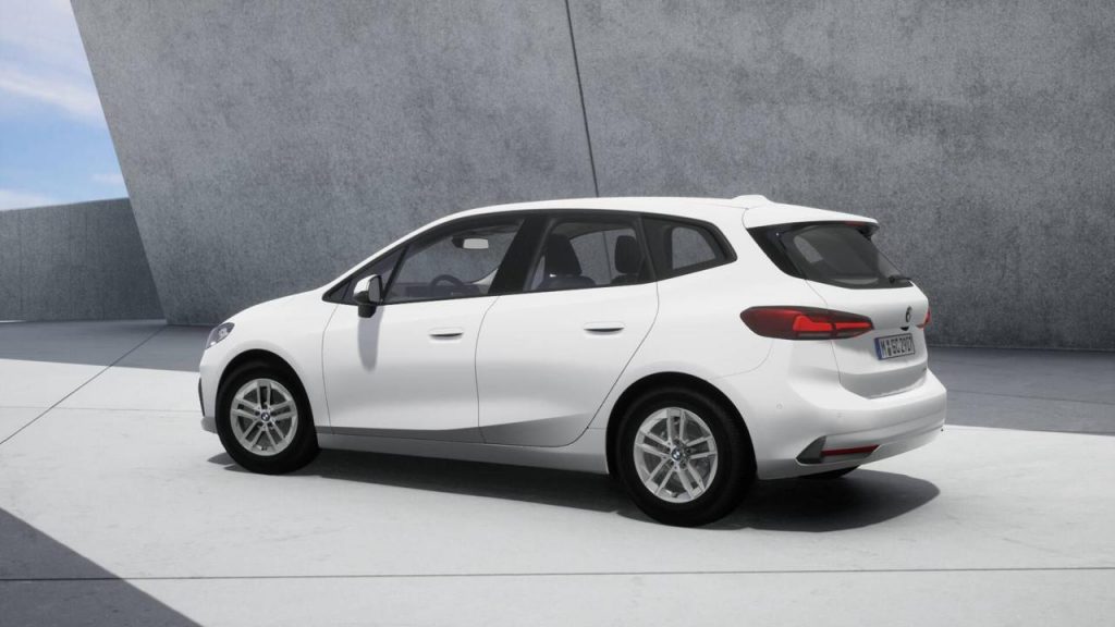 BMW 216 i Active Tourer - 2