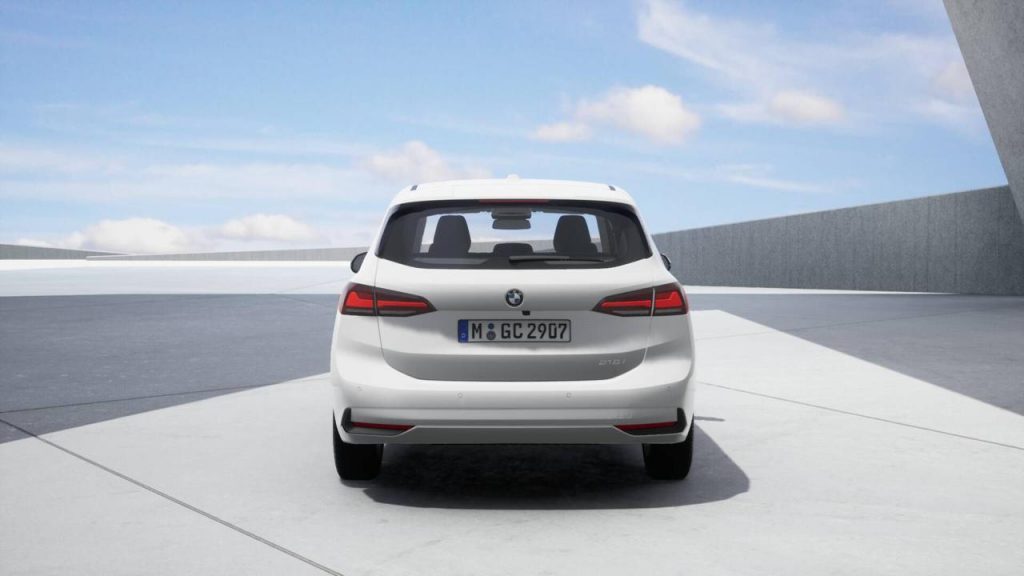 BMW 216 i Active Tourer - 5
