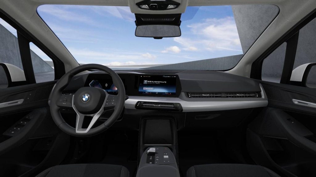 BMW 216 i Active Tourer - 11