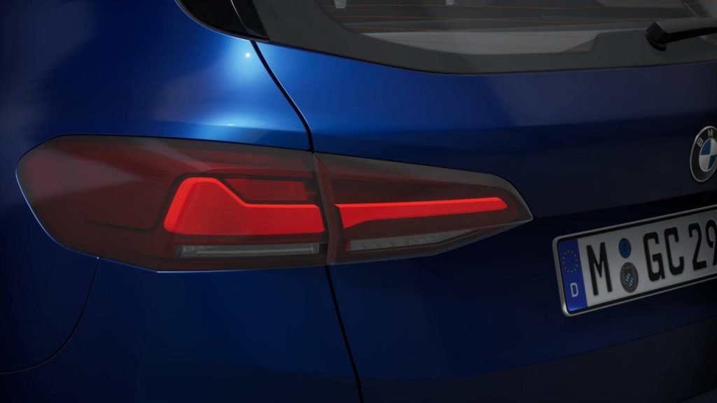 BMW 218 d Active Tourer - 9