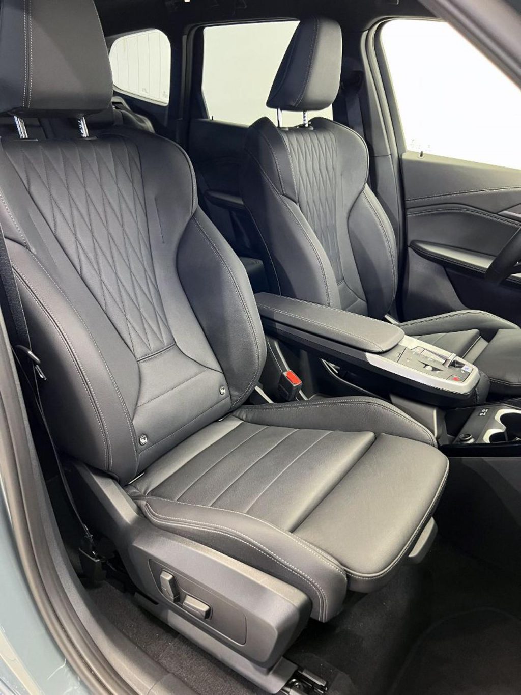 BMW iX1 xDrive30 Msport - 13