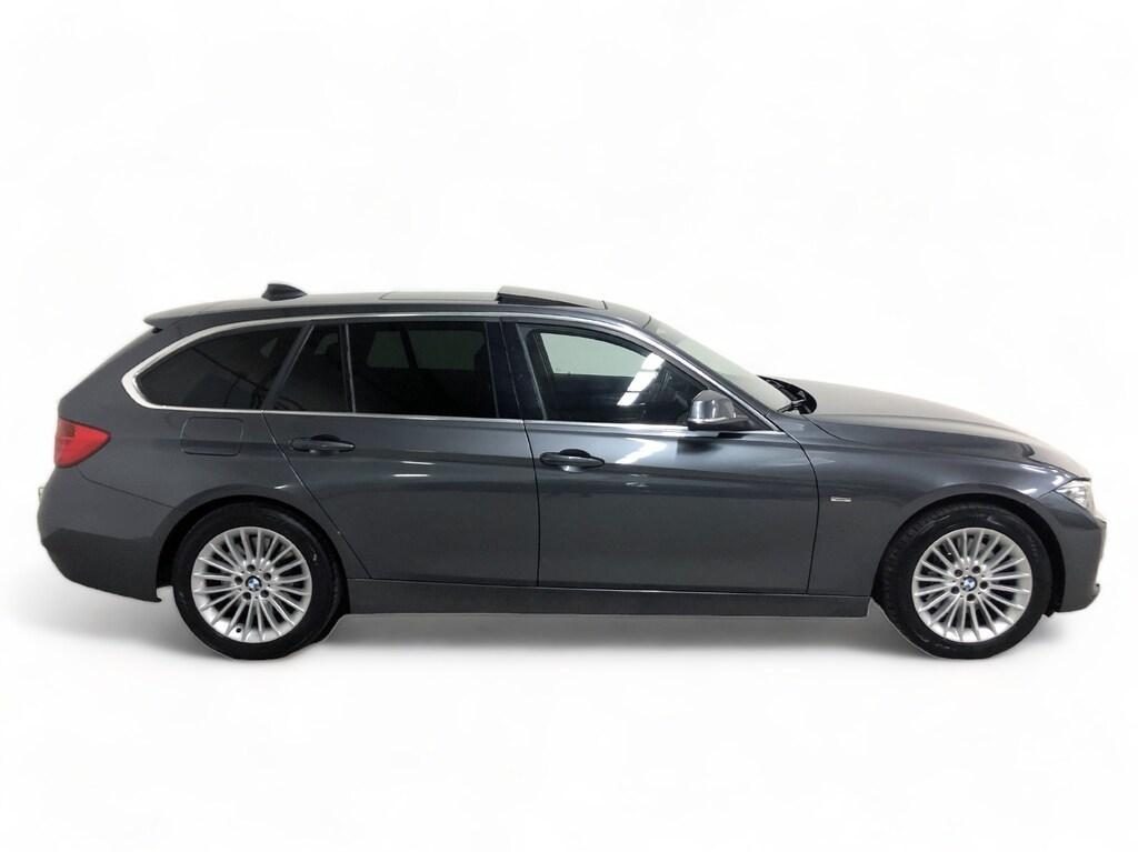 BMW 330 d xDrive Touring Luxury - 6
