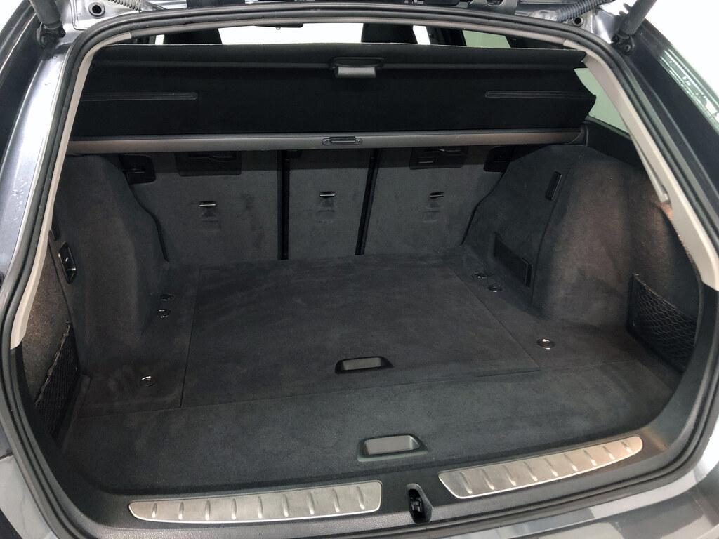 BMW 330 d xDrive Touring Luxury - 13