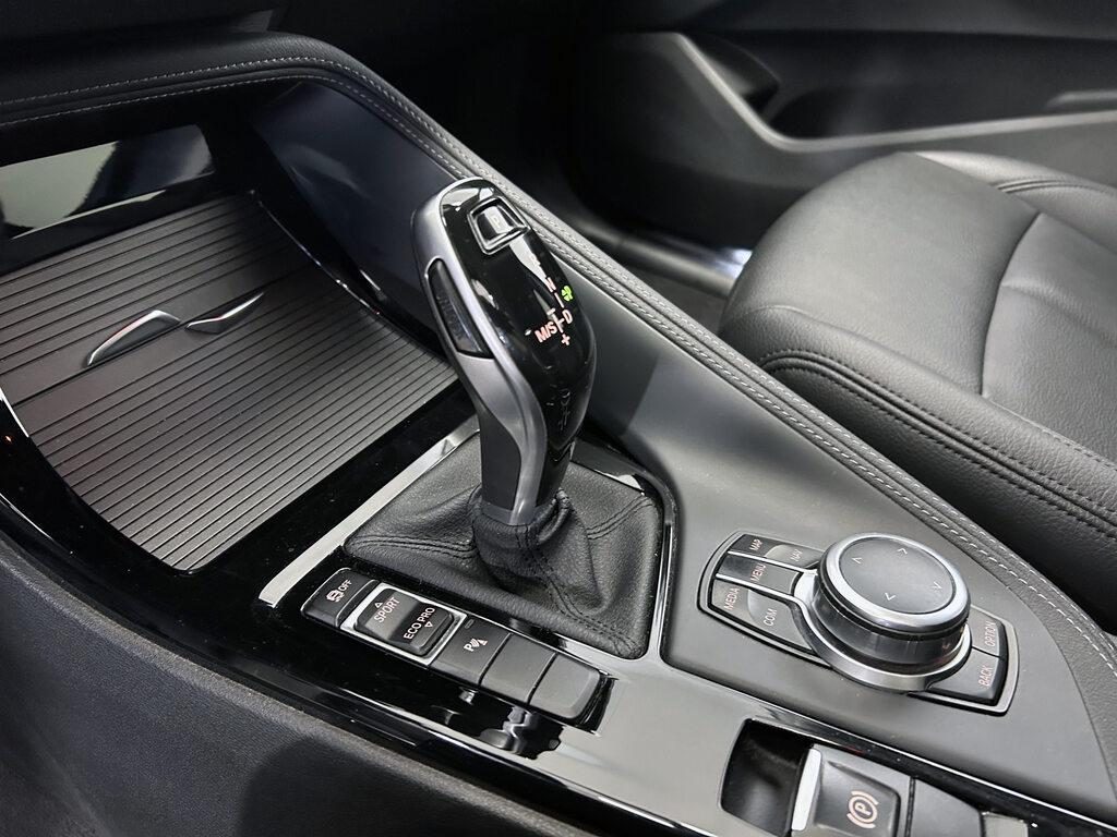 BMW X1 sDrive18d xLine - 9