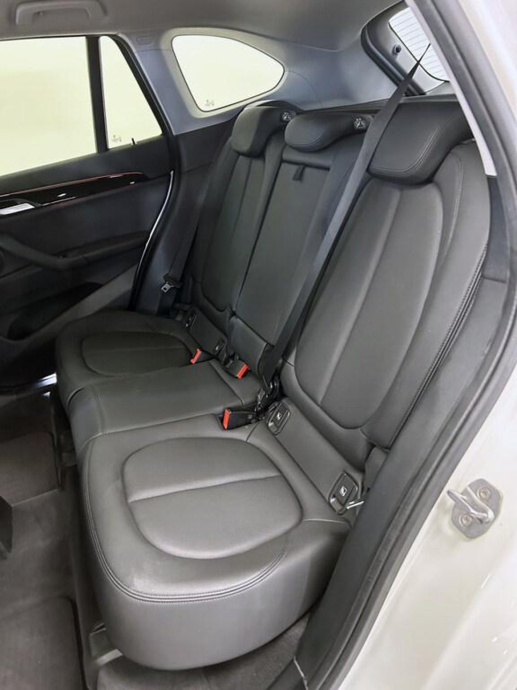 BMW X1 sDrive18d xLine - 12