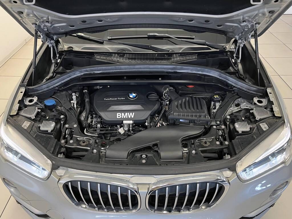 BMW X1 sDrive18d xLine - 15