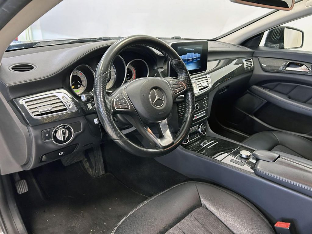 MERCEDES-BENZ CLS 250 SW BlueTEC 4Matic Sport - 6