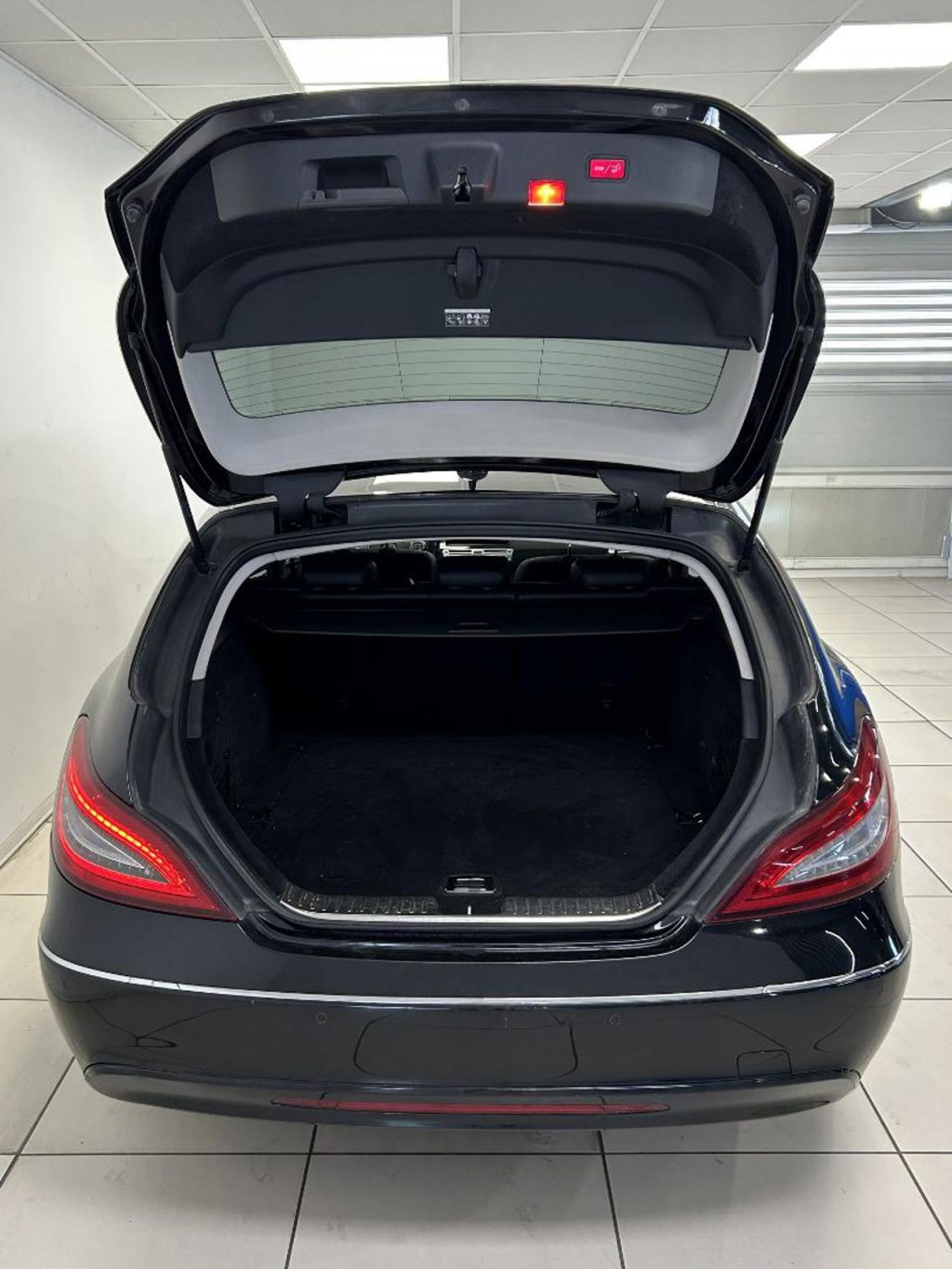 MERCEDES-BENZ CLS 250 SW BlueTEC 4Matic Sport - 13