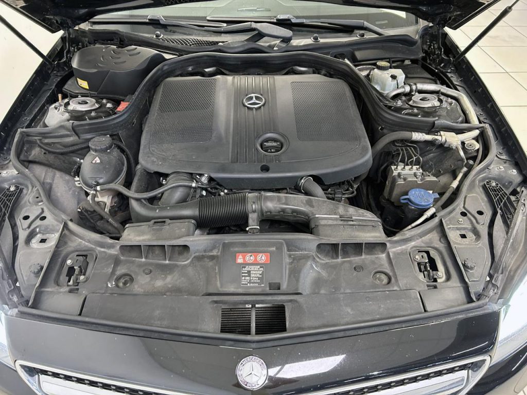 MERCEDES-BENZ CLS 250 SW BlueTEC 4Matic Sport - 15