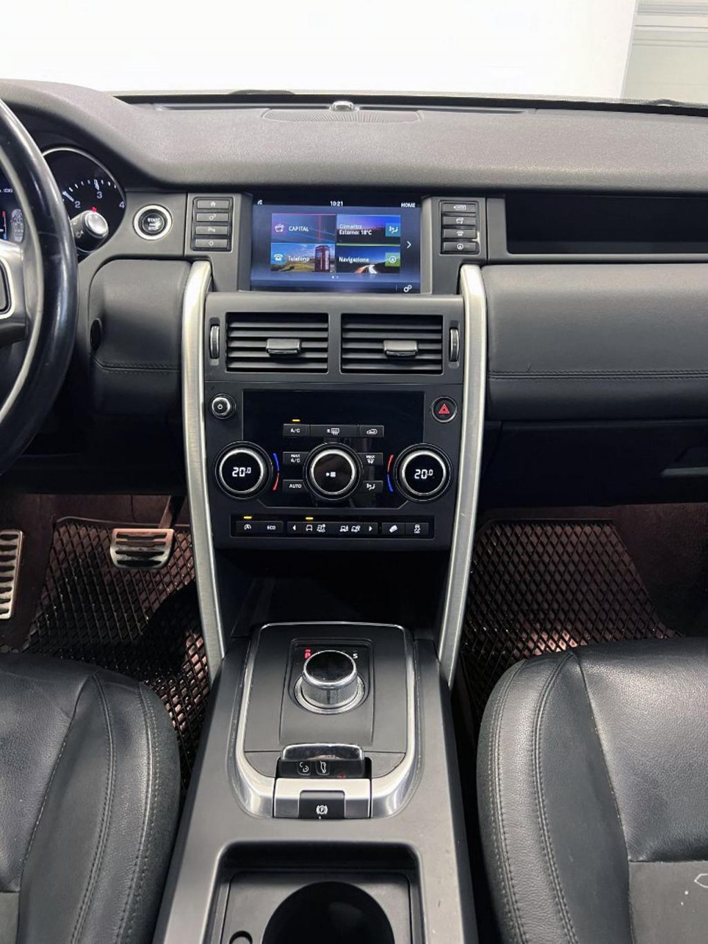 LAND ROVER Discovery Sport 2.0 TD4 180 CV Pure - 8