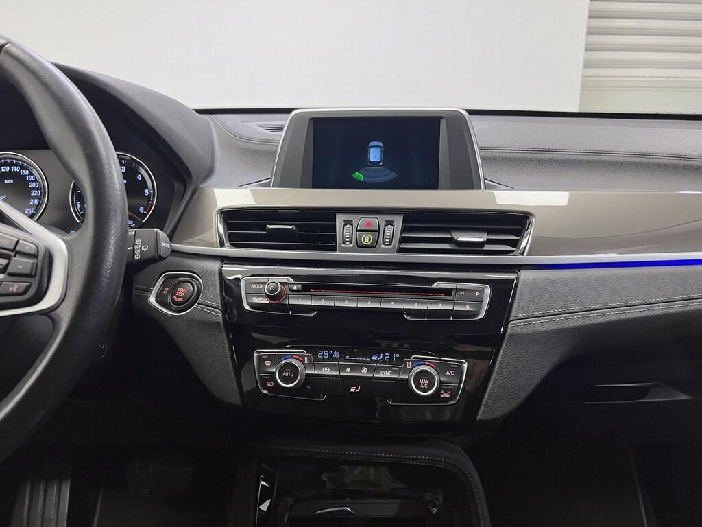 BMW X1 sDrive16d xLine - 8