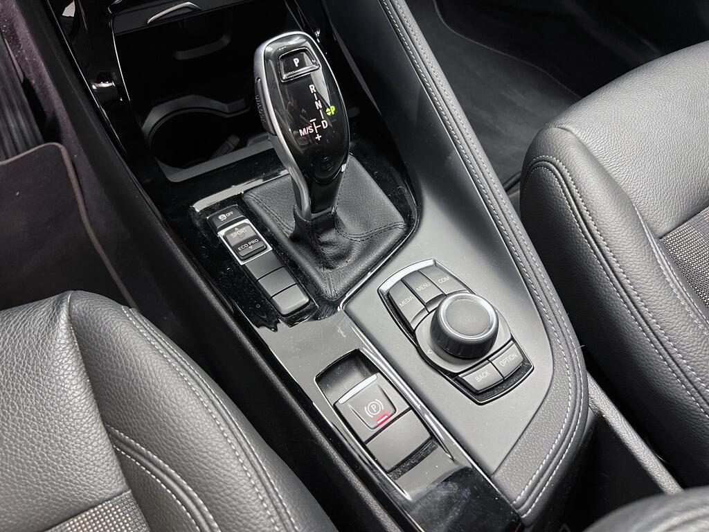 BMW X1 sDrive16d xLine - 9