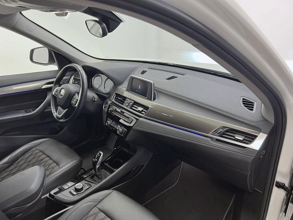 BMW X1 sDrive16d xLine - 10
