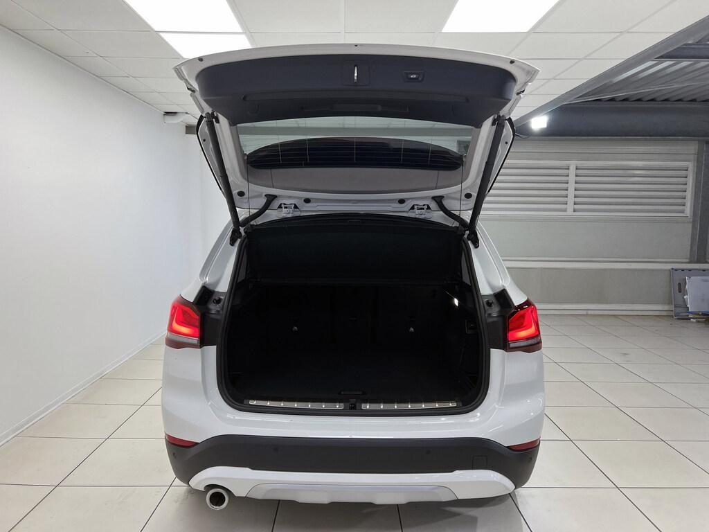 BMW X1 sDrive16d xLine - 13