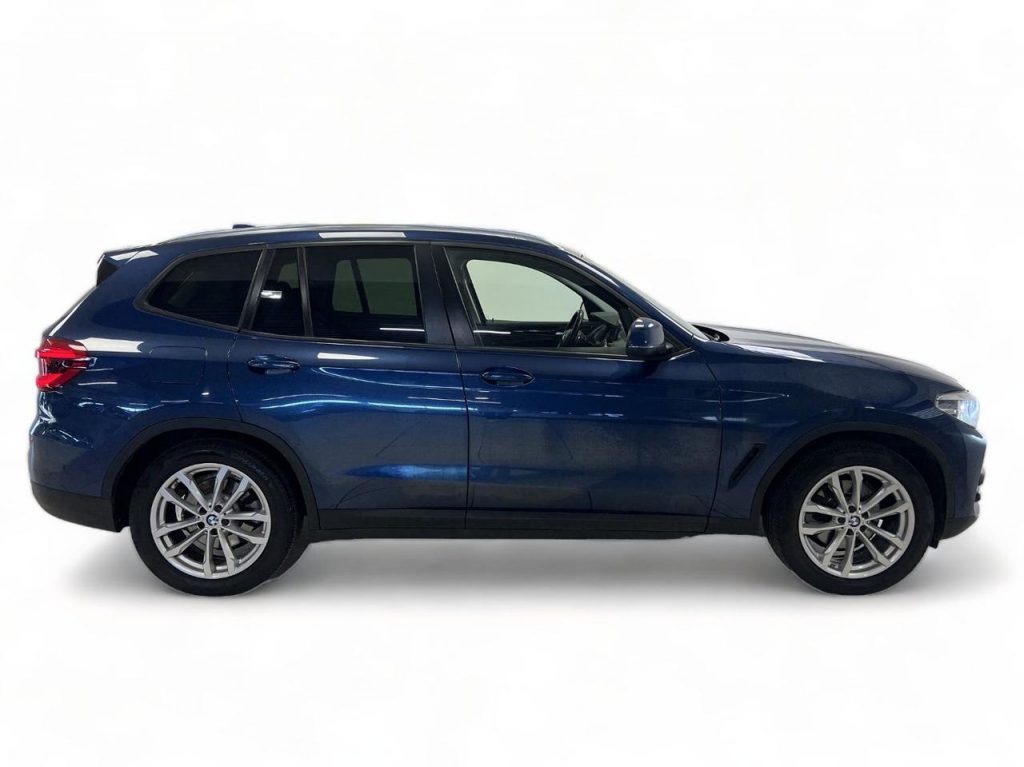 BMW X3 xDrive20d Business Advantage - 4