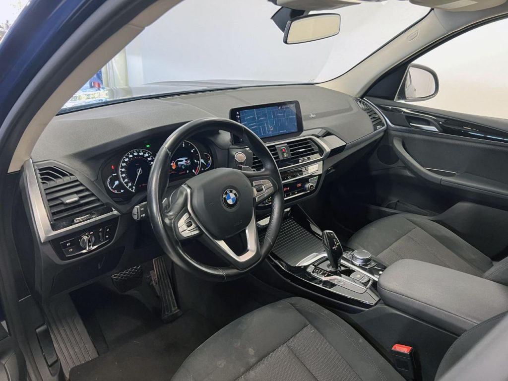 BMW X3 xDrive20d Business Advantage - 6