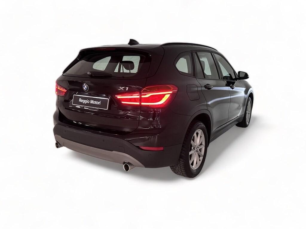 BMW X1 xDrive20d Advantage - 4