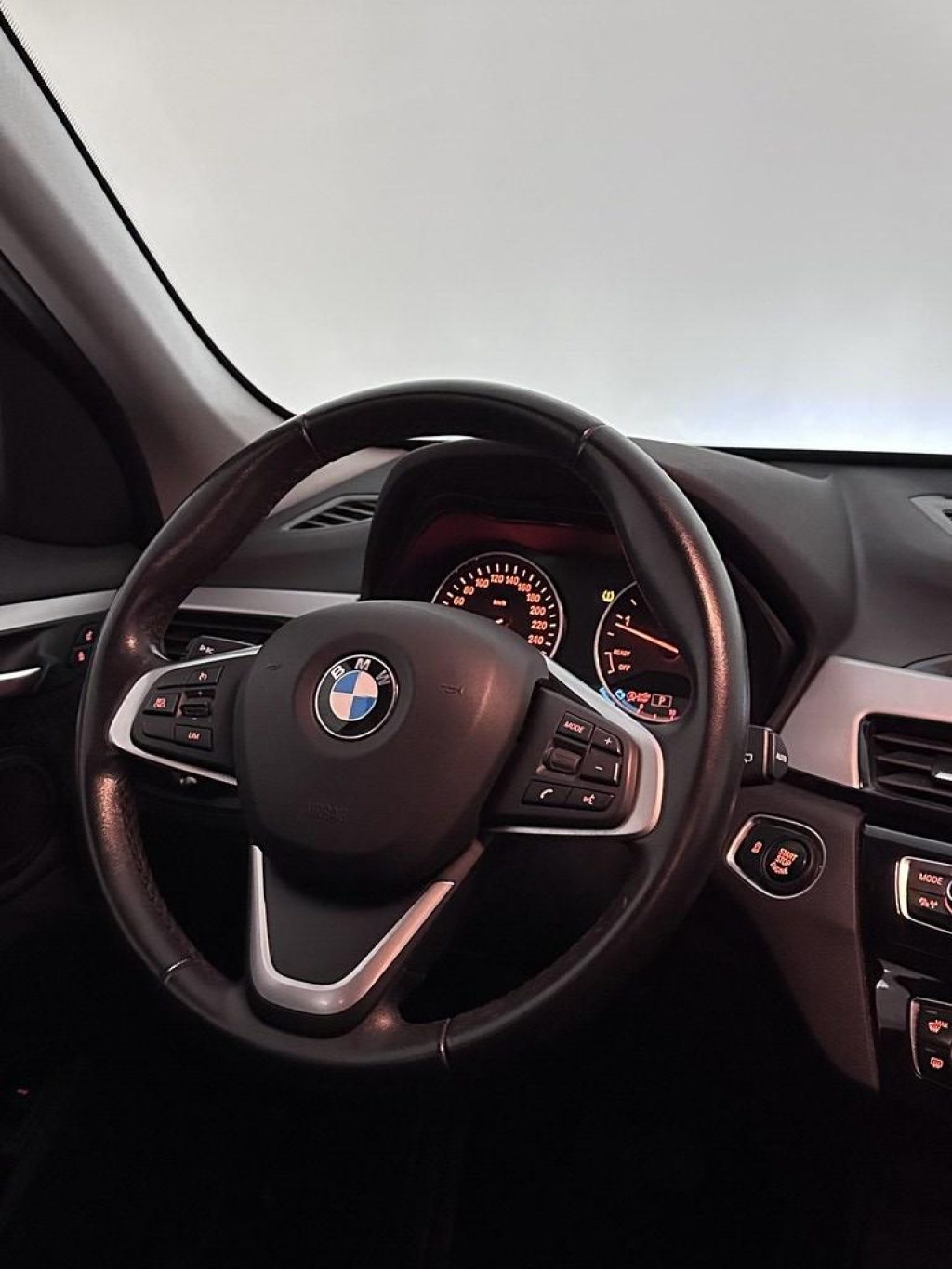 BMW X1 xDrive20d Advantage - 9