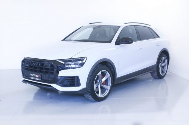 AUDI Q8 50 MHD 286 CV quattro tiptronic Sport BLACK PACK Immagine 2